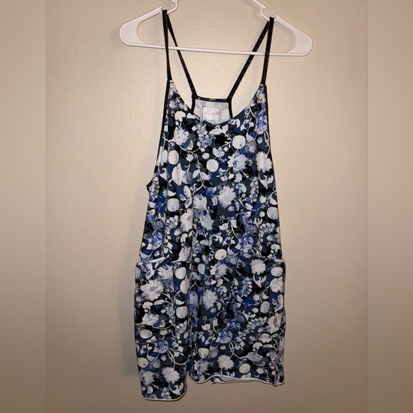 Free People Pants - Free People Movement Blue Floral Hot Shot Short Romper size‎ Small